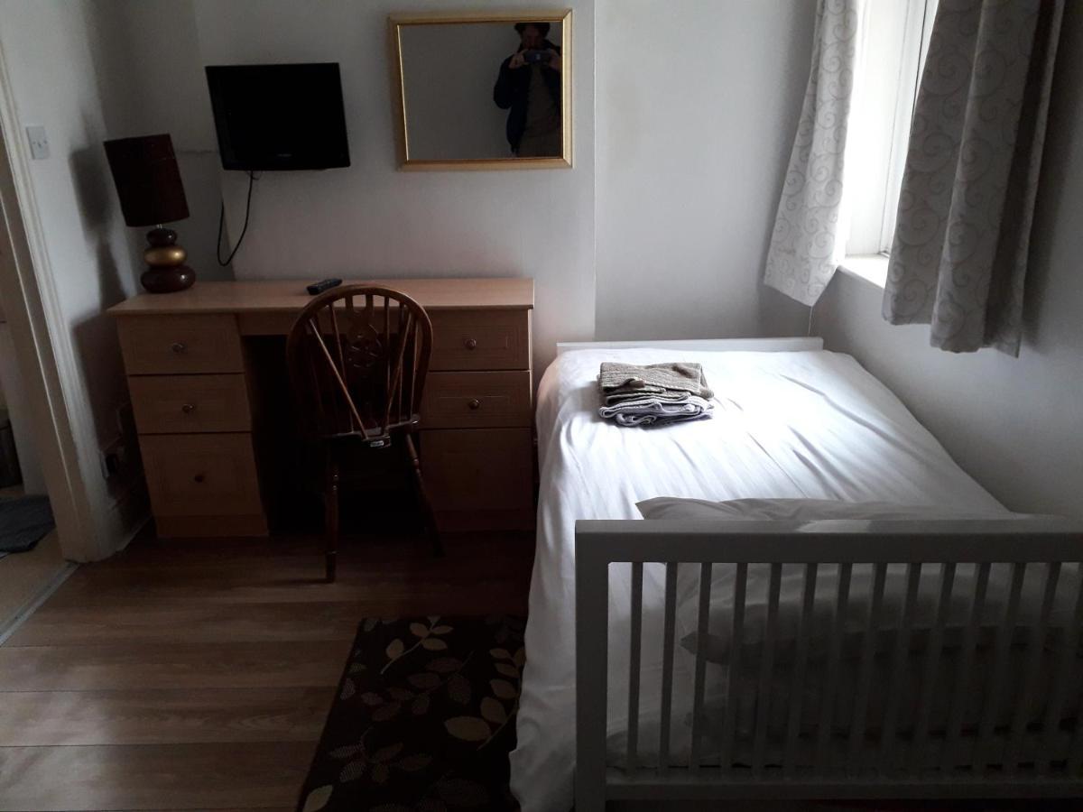 Lantern House Otel CBG Dış mekan fotoğraf